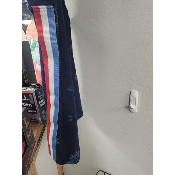 Captain Marvel Womens Tank Top Medium Marvel Star Print - Picture 3 of 4